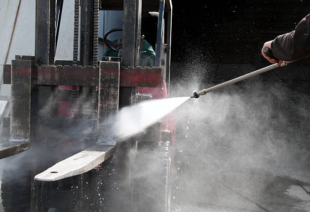 Best Patio and Deck Pressure Washing  in Williston, FL