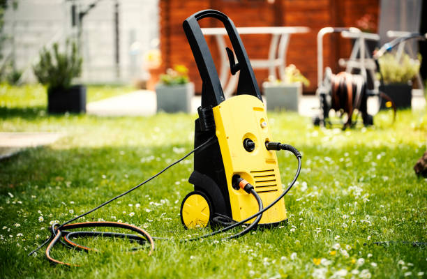 Best Rust Removal  in Williston, FL